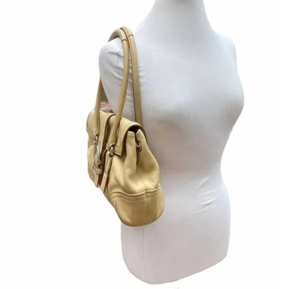Vintage Coach Hampton Flap Tan Leather Handbag Purse - Picture 2 of 14